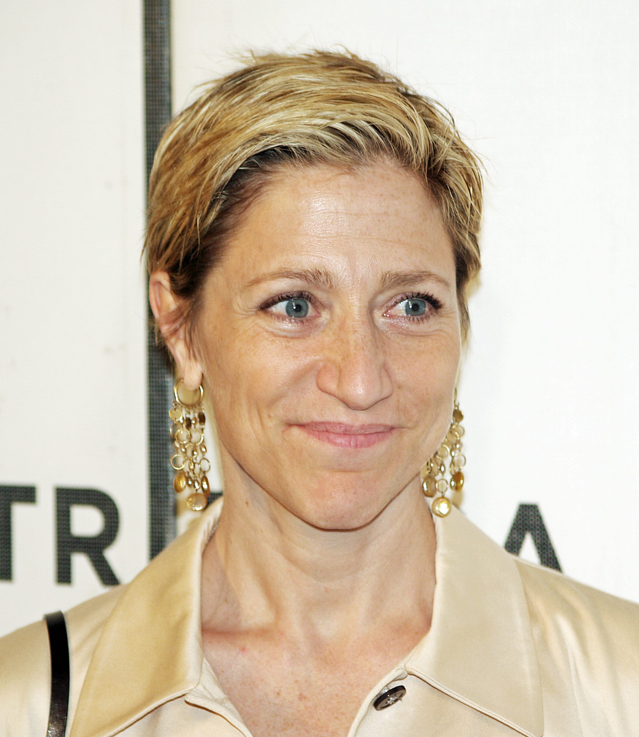 Edie Falco on the Reality of Alcoholism | by Benya Clark | Exploring  Sobriety