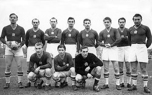Gazzetta Dello Sport Du 18 Mai 1953 - Italie-Hongrie 0-3 (doublé Puskas) - Occasion