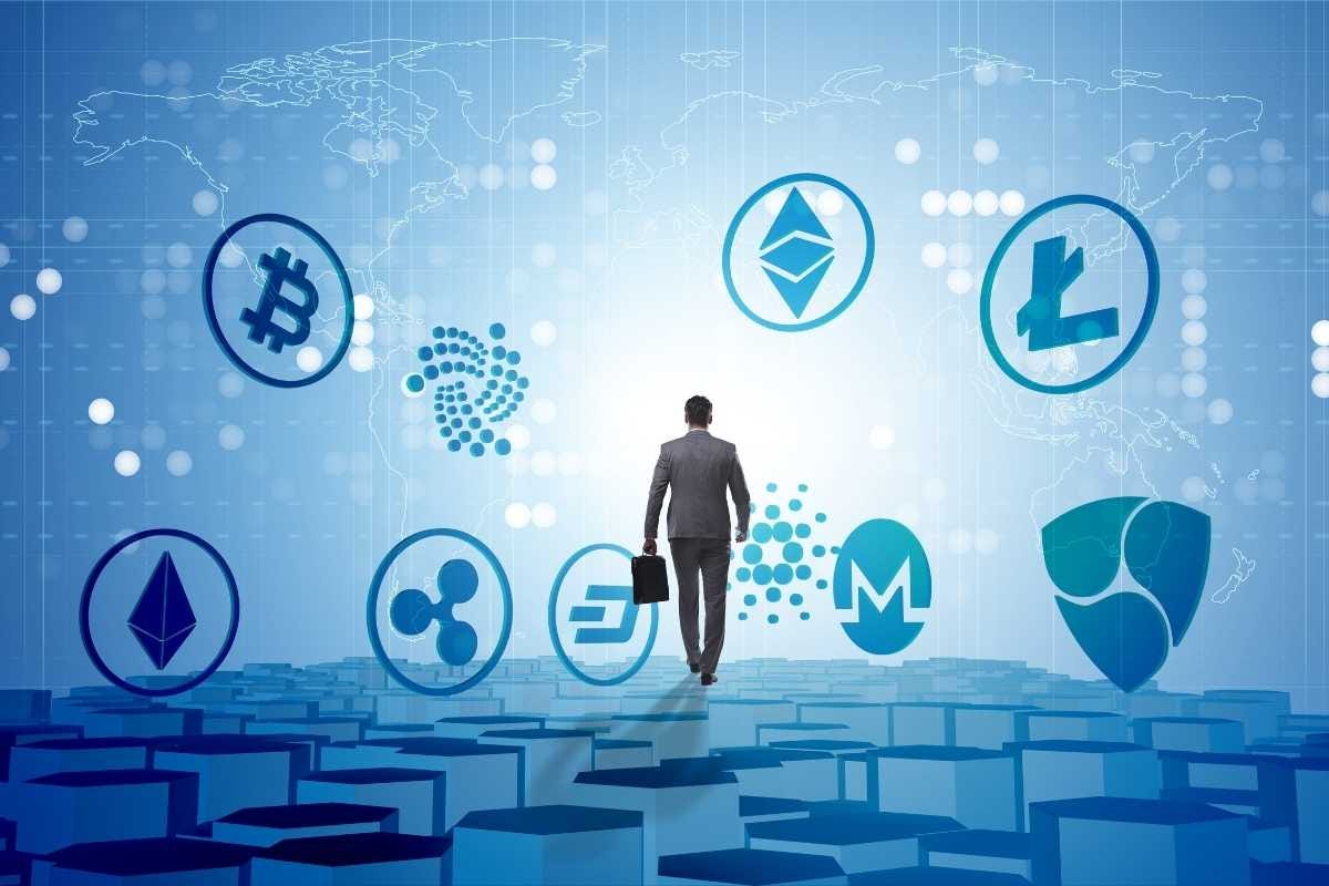 The Role of Big Data in Cryptocurrency Price Prediction Systems | by  Santosh Hatte | Medium