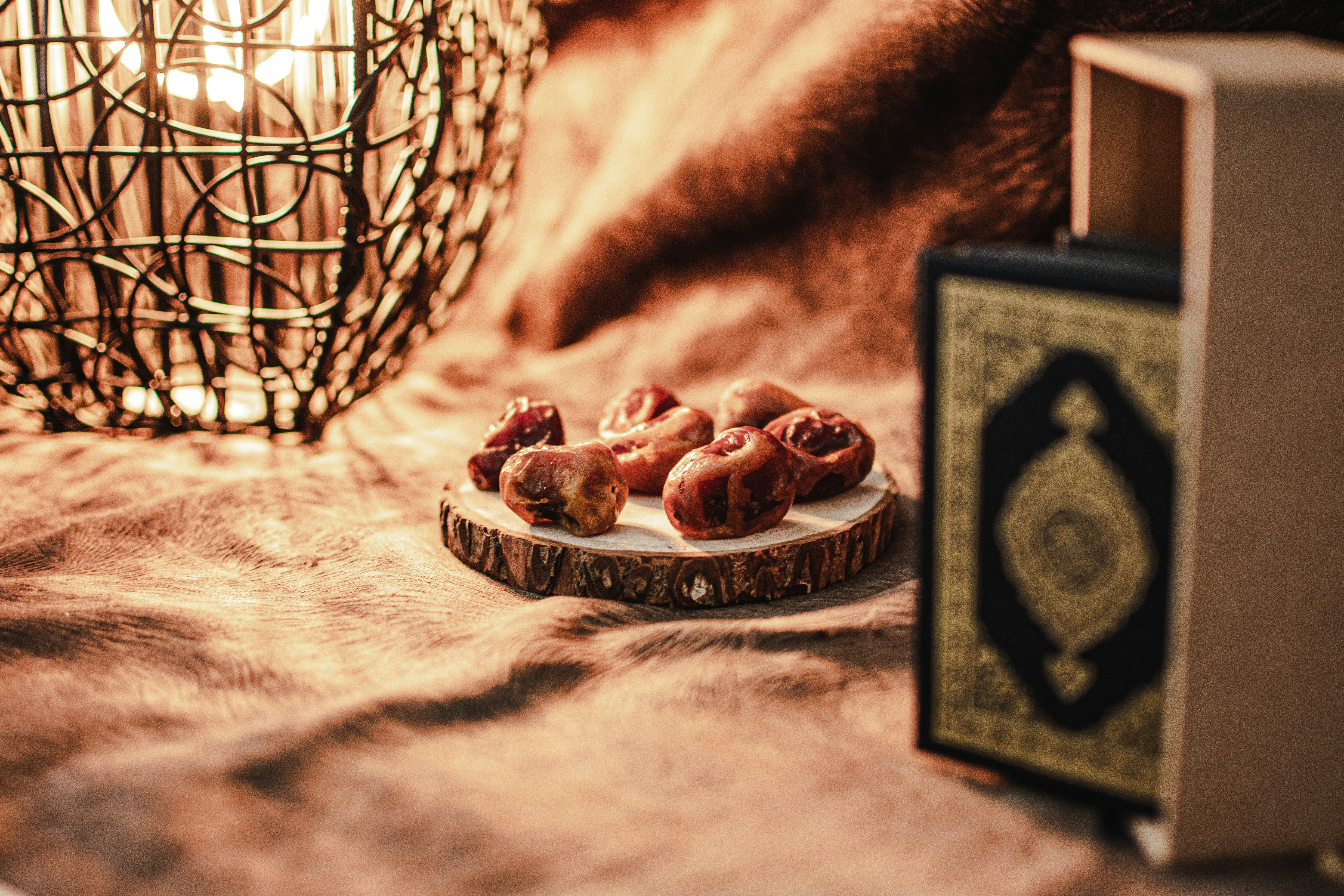 Photo by Masjid Pogung Dalangan on Unsplash