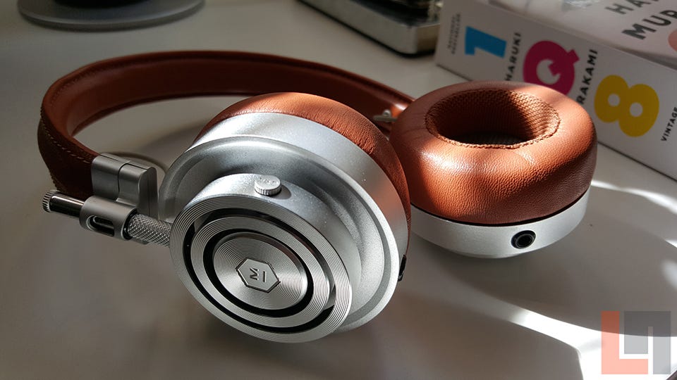 MASTER & DYNAMIC MH-30 ヘッドホン Amazon.com: Master & Dynamic MH30 Foldable Premium Leather
