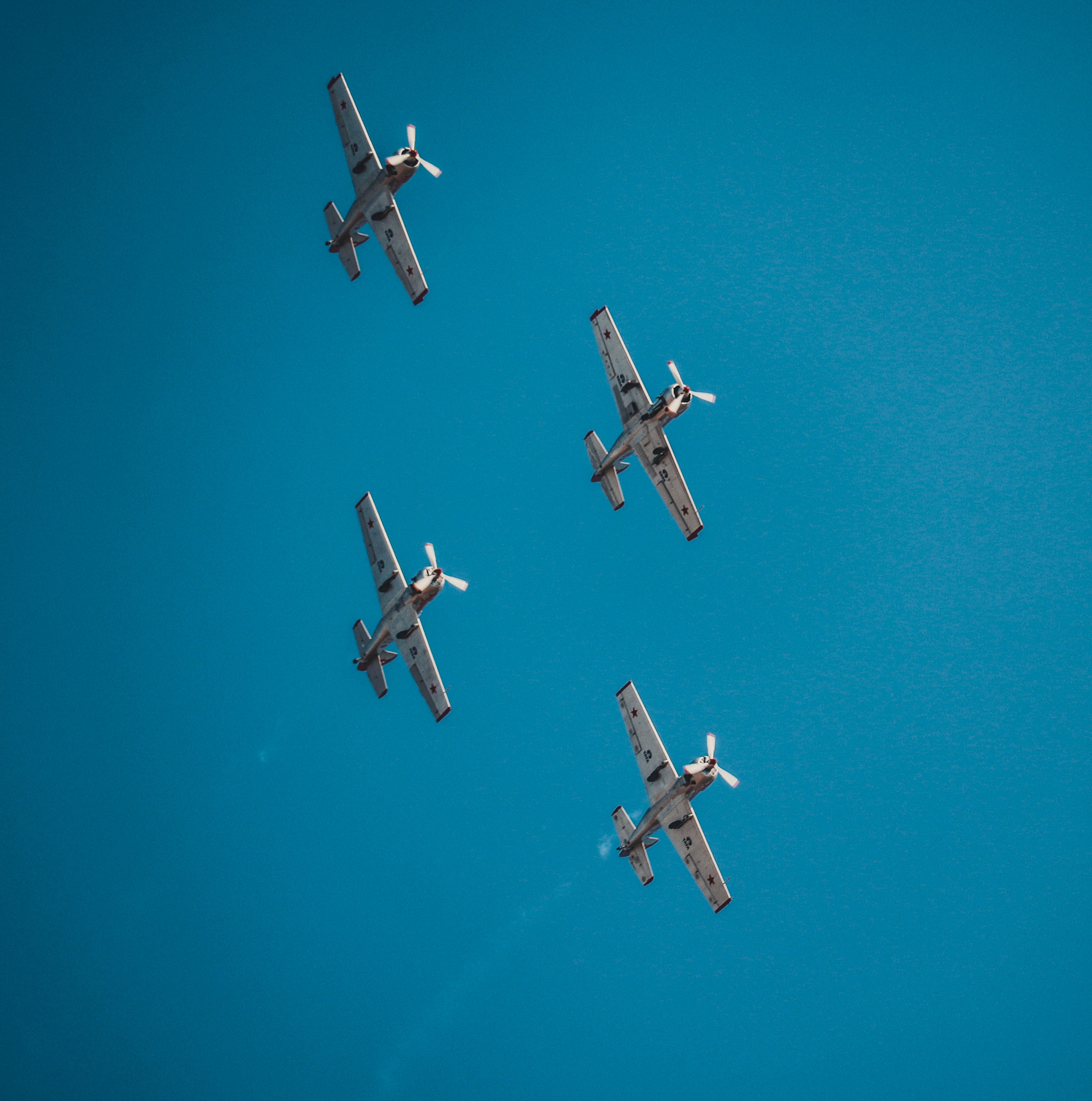 The Blue Aeroplanes —Words and Guitars | by Jim Mowat | The