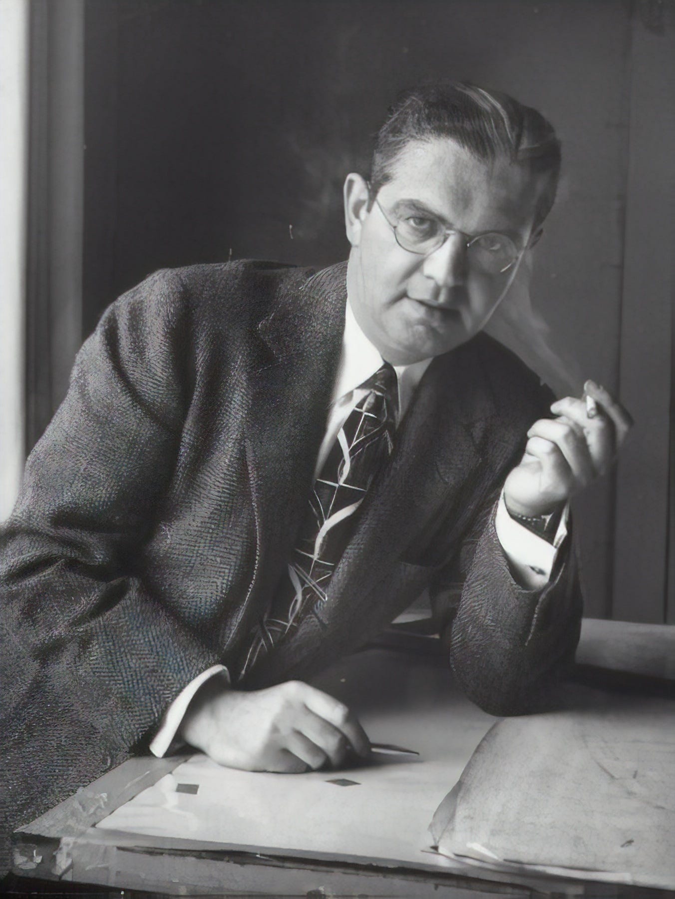 アート・デザイン・音楽 Henry Dreyfuss: Industrial Designer Henry Dreyfuss, Industrial Designer: The Man in the Brown Suit