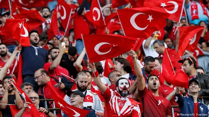 Turquia: Um país do futebol que não é uma potência | by Luan Fontes | Mezzala | Medium