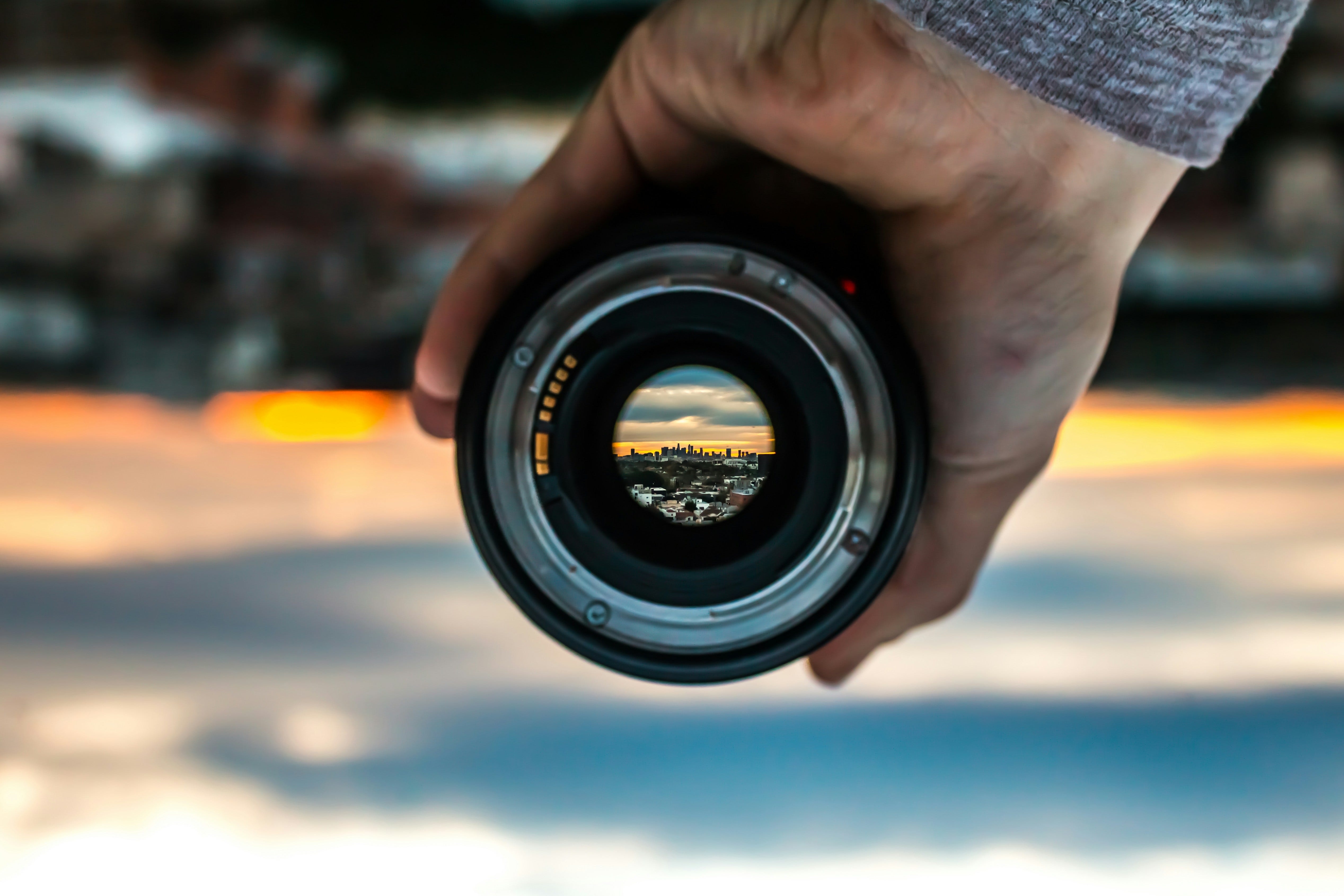 Tips for Selecting Lenses for Professional Use: Expert Guide