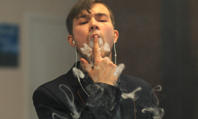 how to blow rings vape How To Blow Smoke Rings main image 0