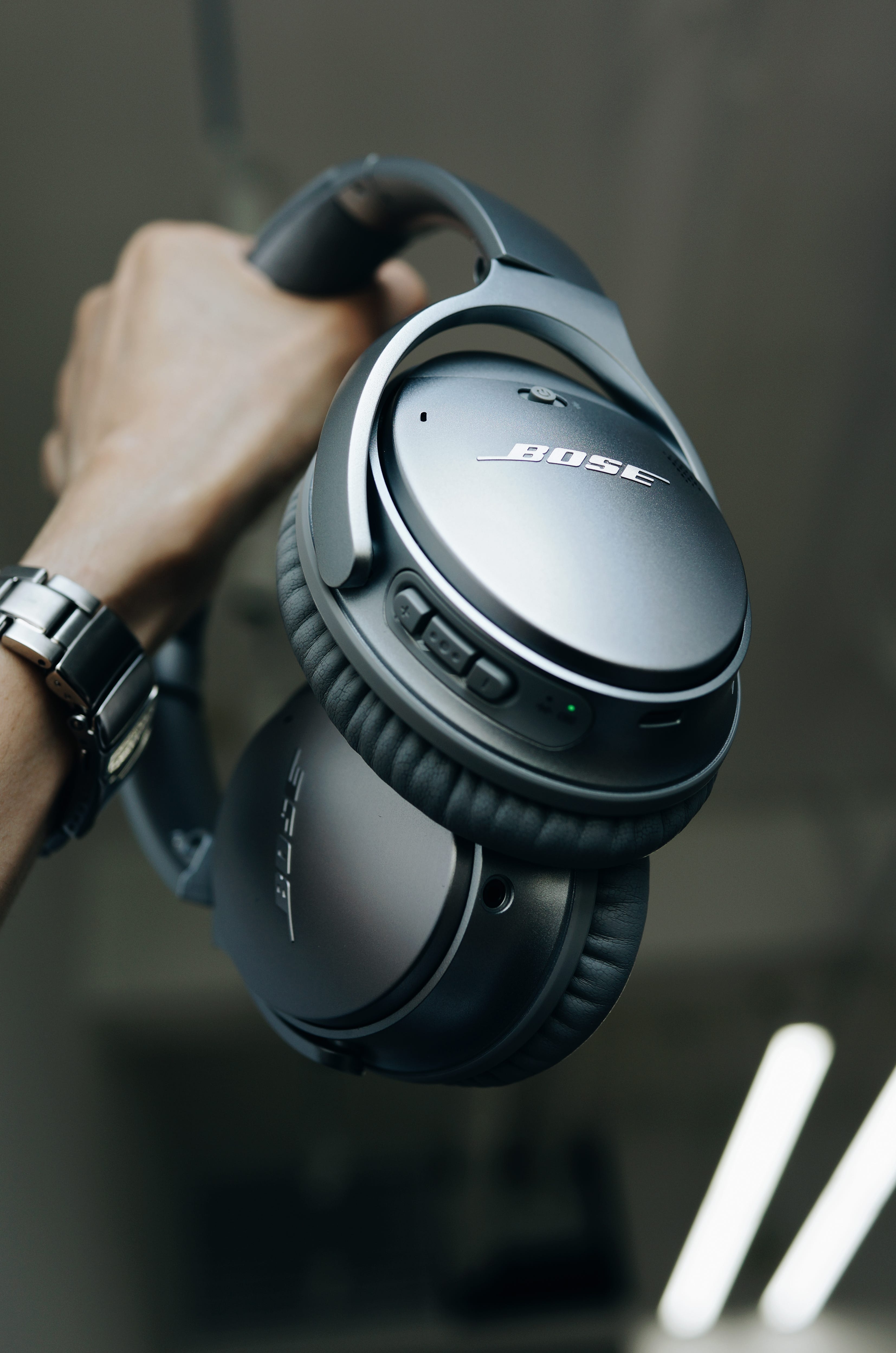 The Bose QuietComfort35 II Headphones: 4 Years On.. | by Kaiser