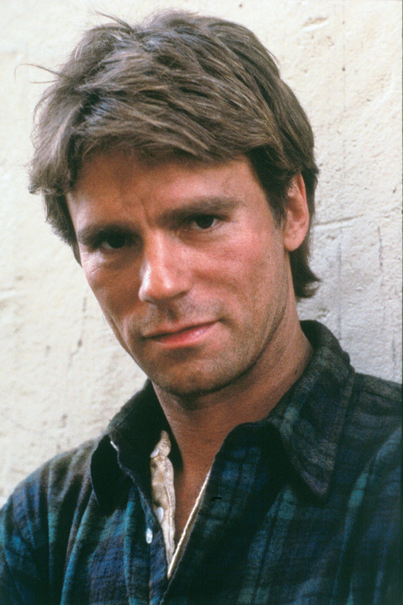 MacGyver” Continuity Issues and Fun Facts | by Jessica Kosinski | Medium, image size:1365x2048
