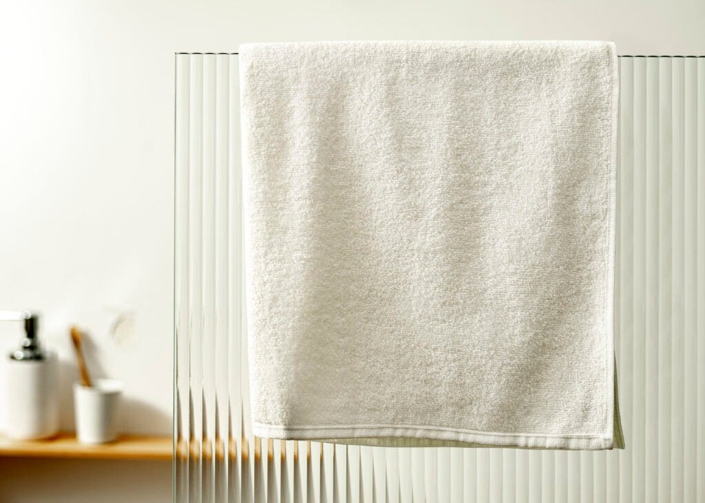 Importance of Coordinating Accessories With Towels: Stylish Harmony Tips
