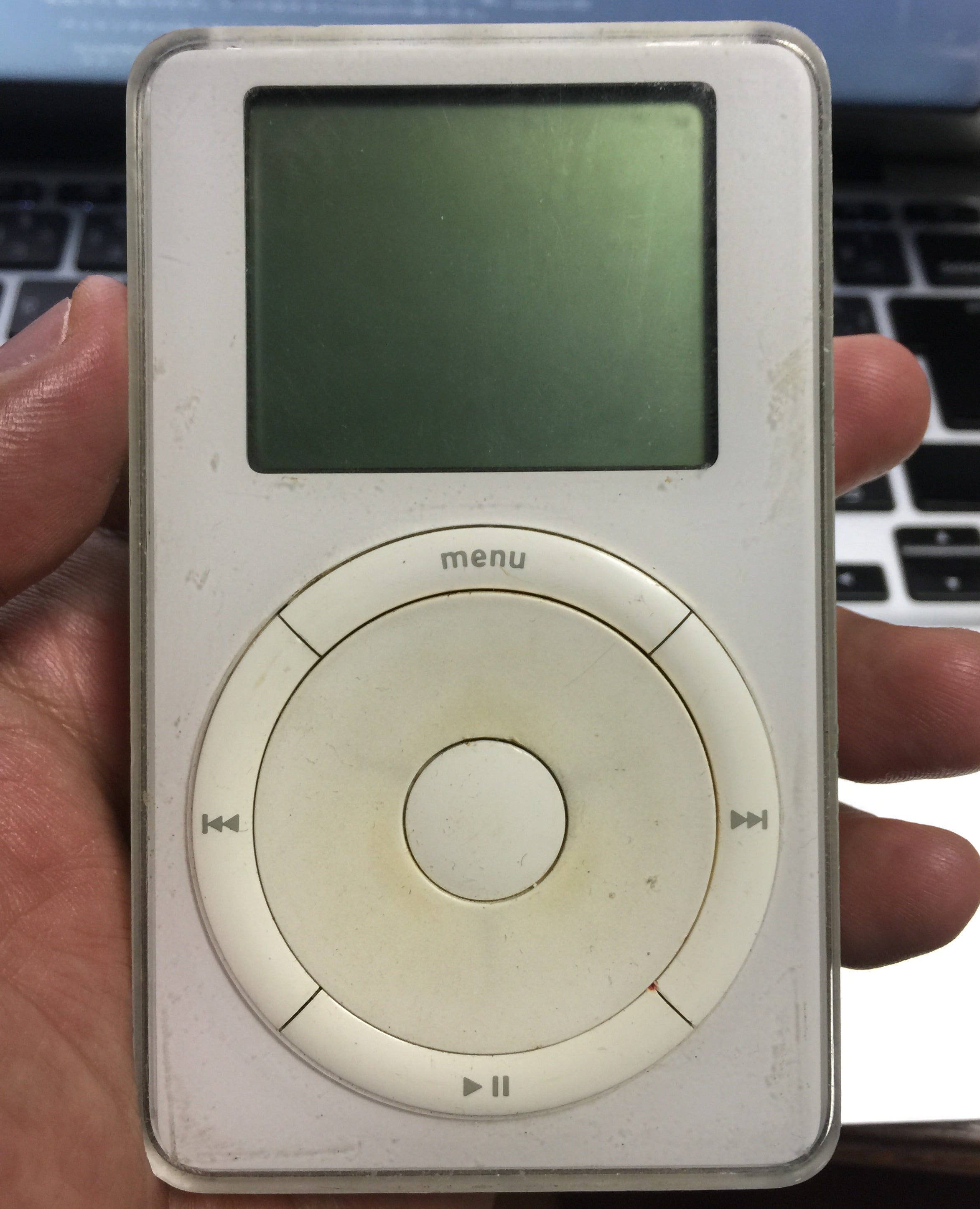 iPod、マイ・ファースト・インプレッション（2001年11月17日執筆