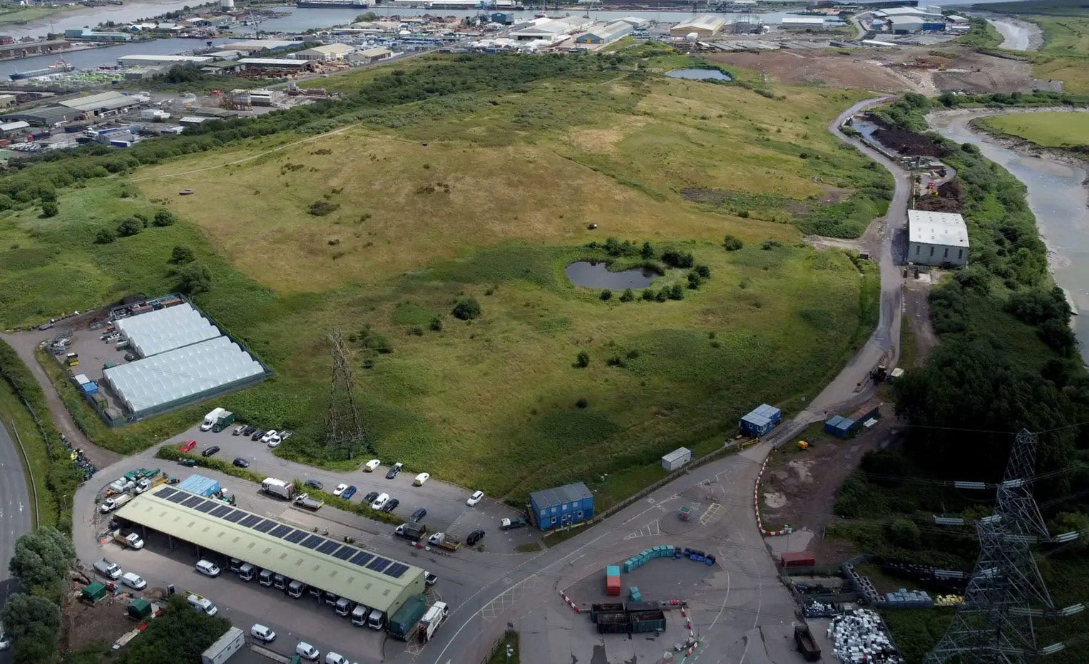 Desperate Man Raises $11m to Find 8000 Lost Bitcoin — Somewhere in a  Gigantic Landfill | by Lucien Lecarme | Spirit of Crypto | Medium