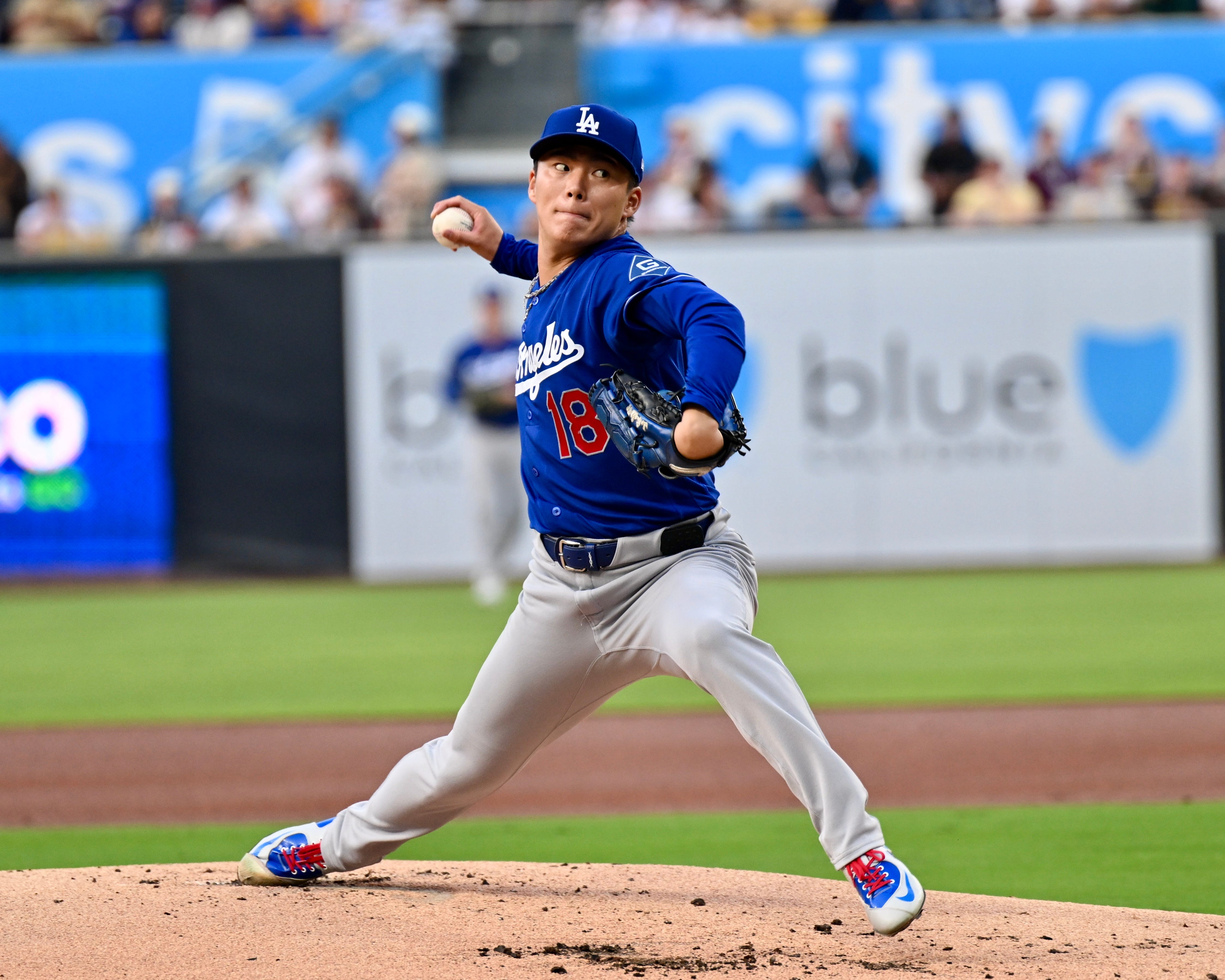 Yoshinobu Yamamoto throws seven strong innings in San Diego