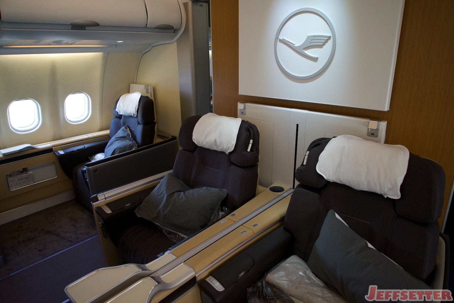 First class Lufthansa new First Class premium experience