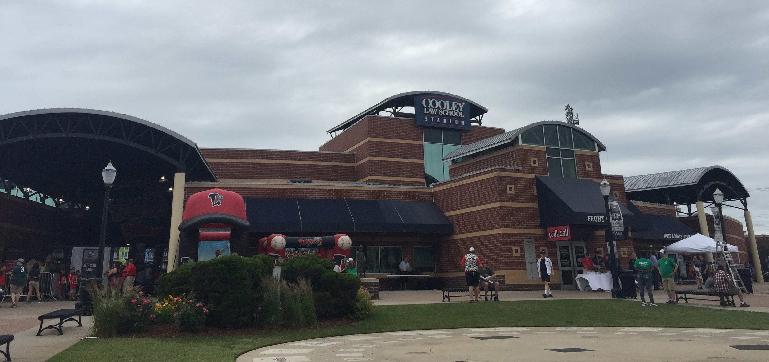 俺のmokkin hills field 8354b963-565f-4ad5-8ca5-