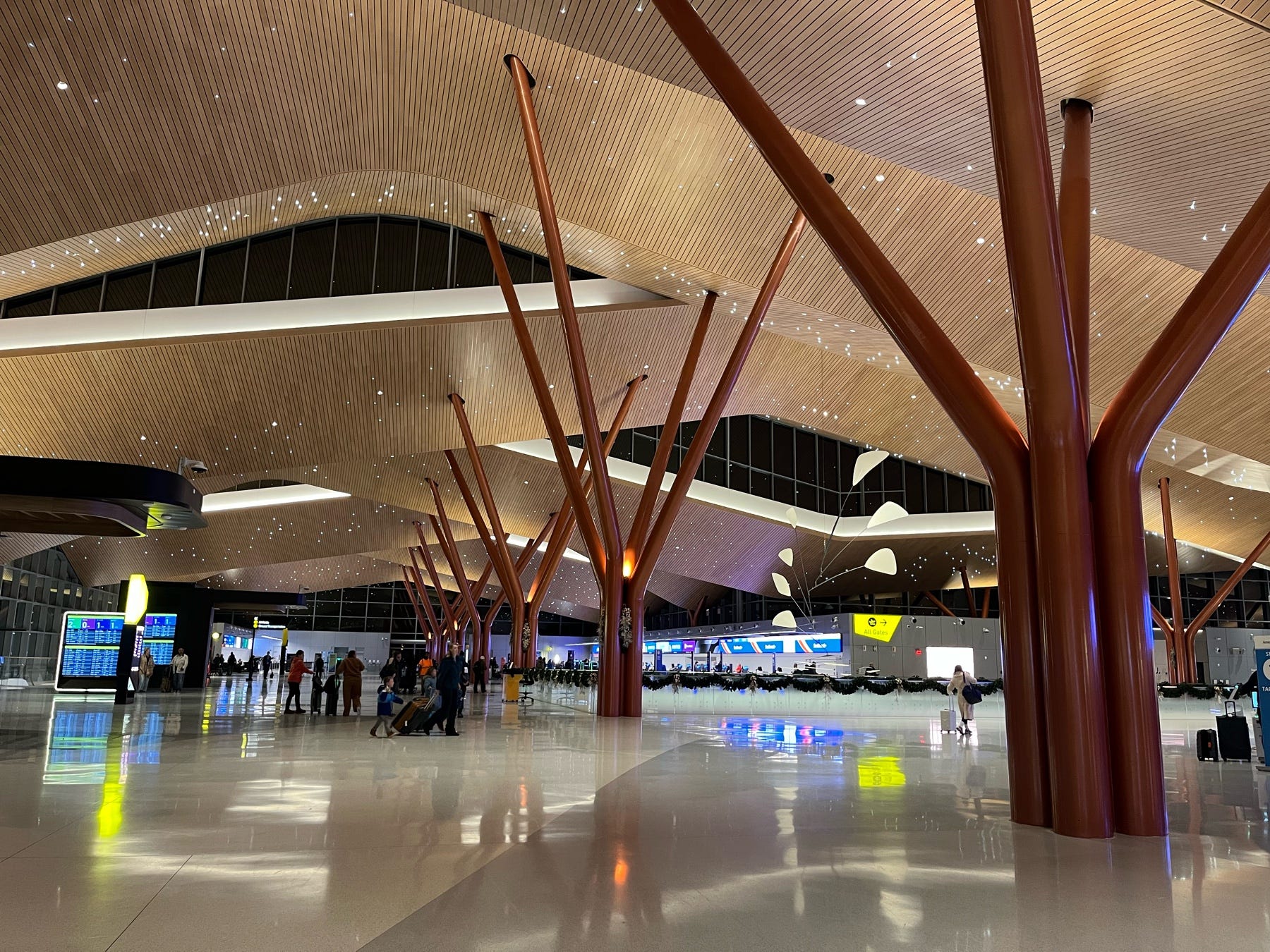 Old Memories in The New Pittsburgh Airport | by Jo Posti | Globetrotters |  Dec, 2025 | Medium