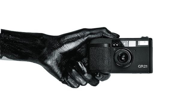 Ricoh GR21 Unique x Lightweight x Ultra wide angle | by LI