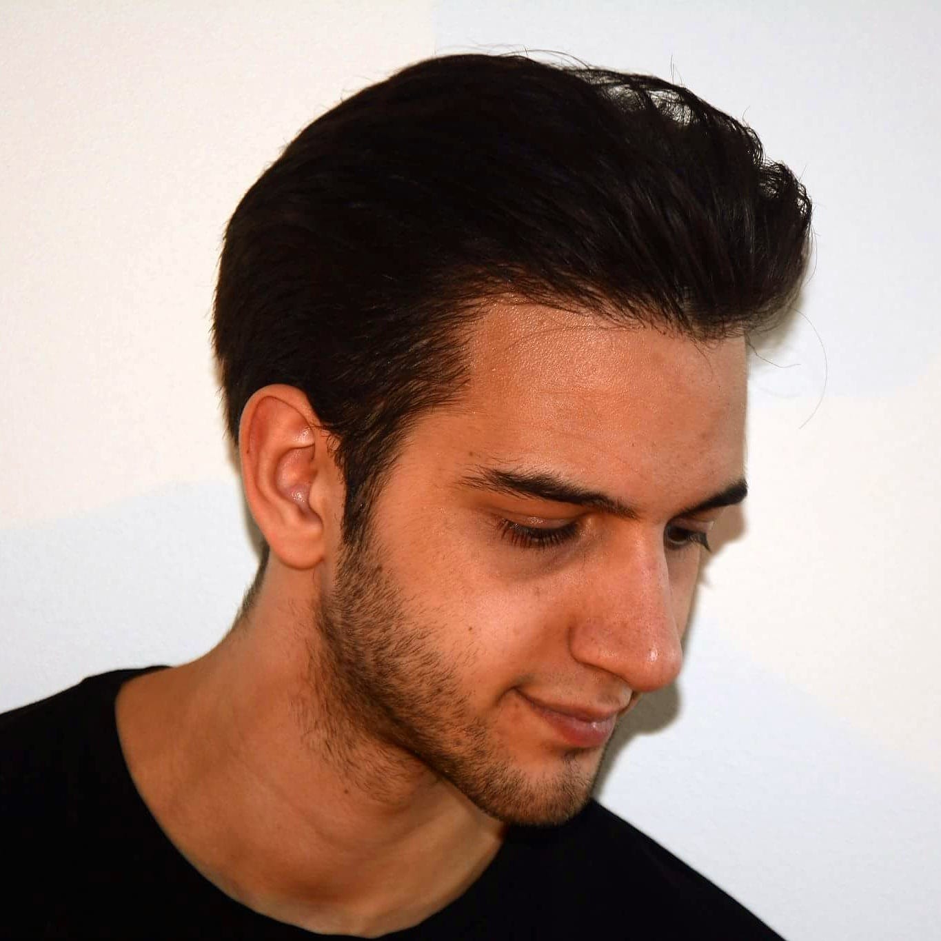 Eric Wall – Medium