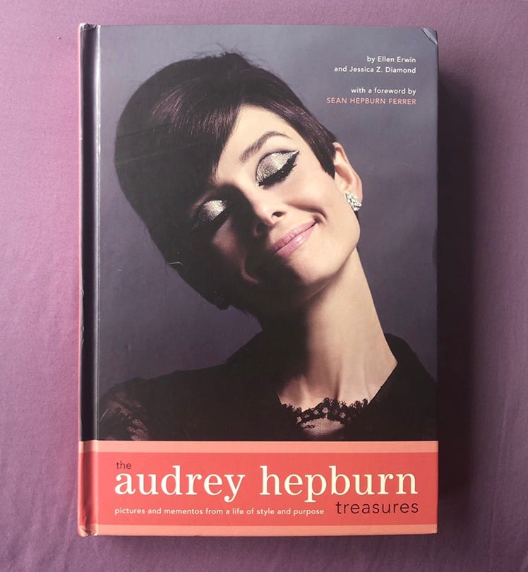 audrey hepburn treasures 洋書 audrey hepburn treasures 洋書 Amazon.co.jp: the audrey
