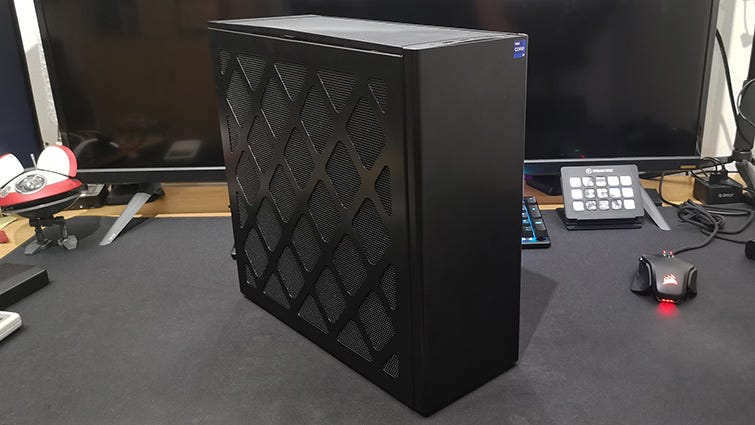 Intel NUC 13 Extreme barebones mini-PC review | Vic B'Stard's