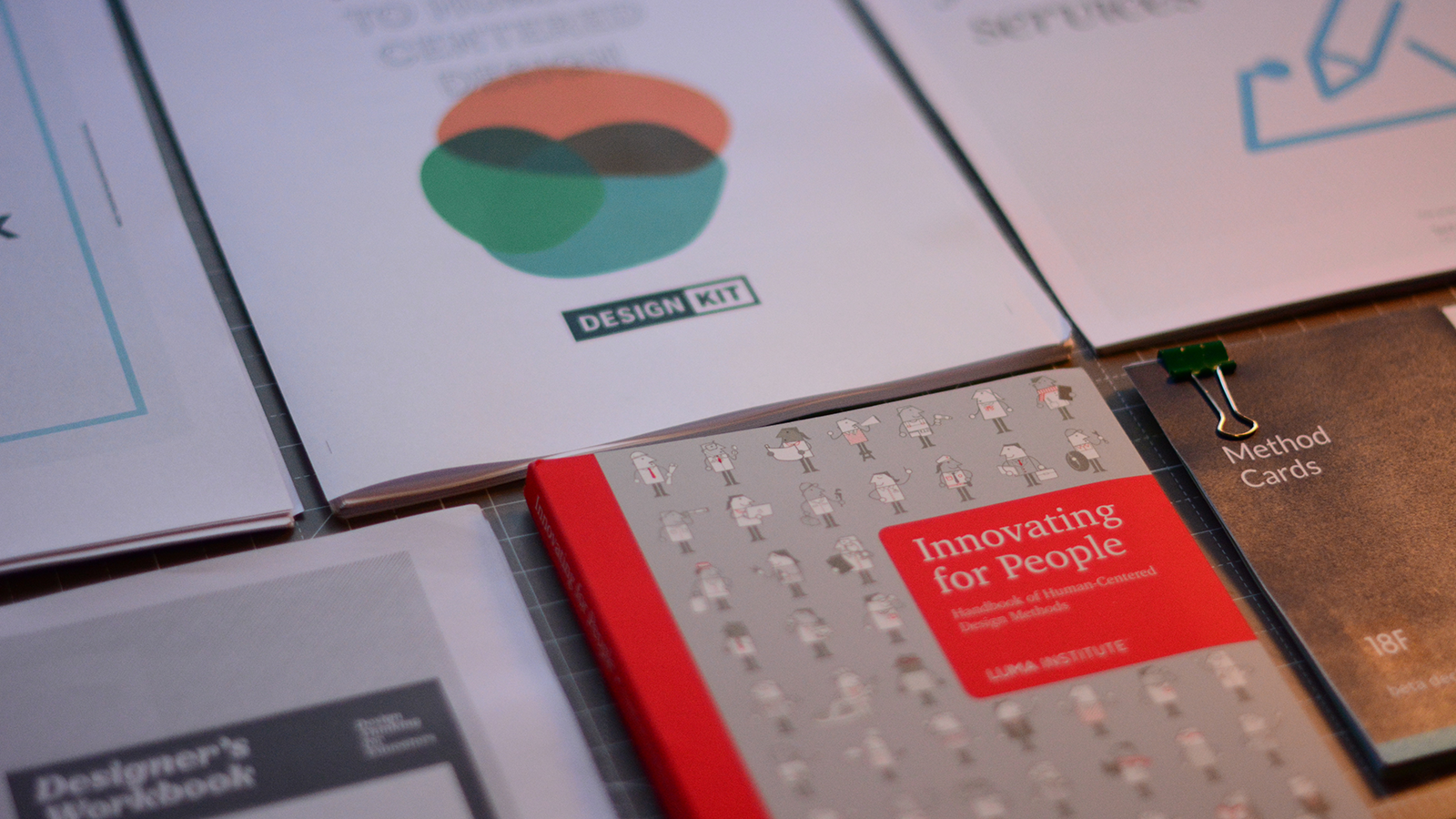 IDEO METHOD CARDS 51のデザインインスピレーション Amazon | IDEO Method Cards: 51 Ways to Inspire Design | History