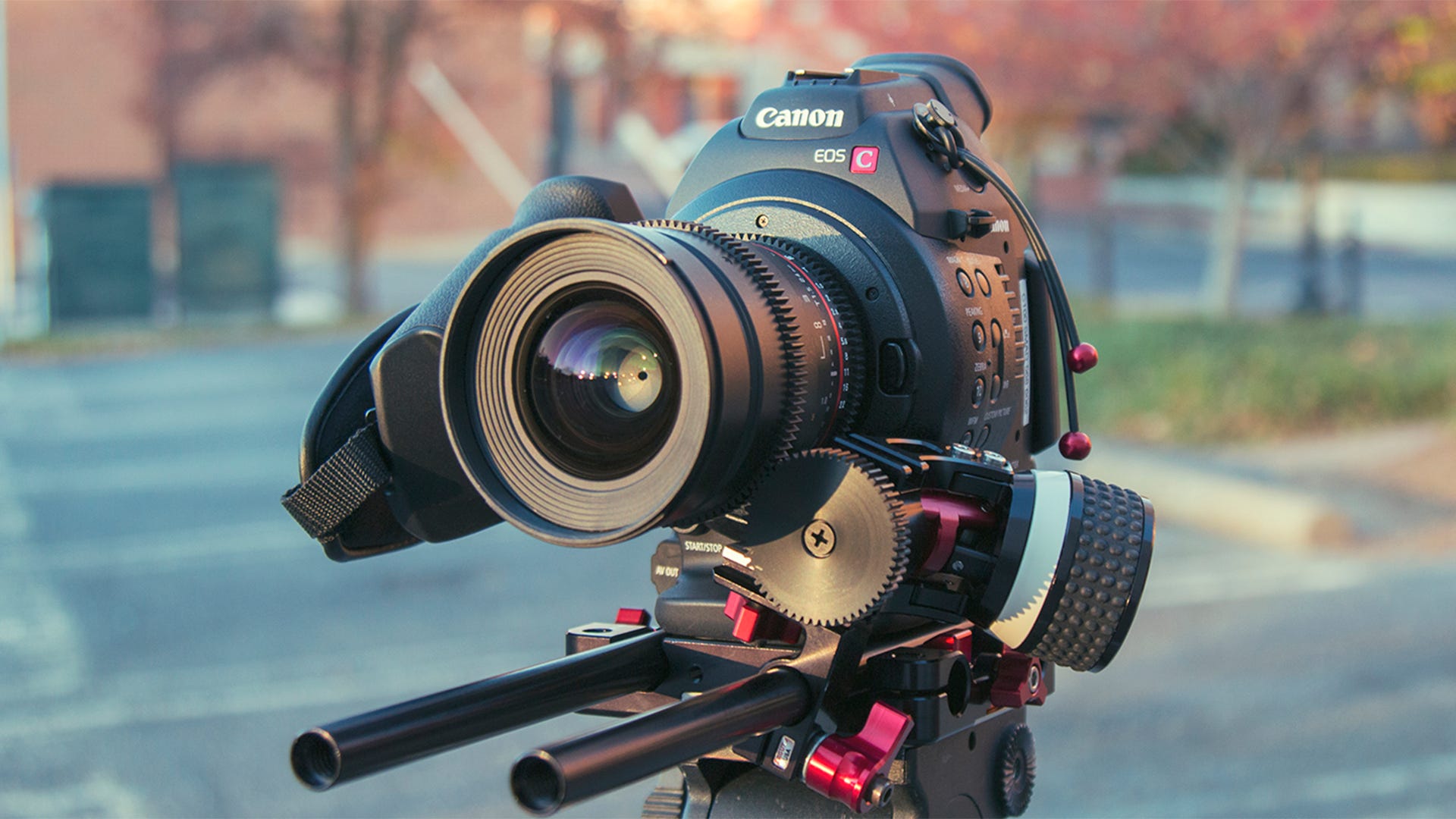 Canon C100 シネマカメラ Canon C100 - Canon's cinema cam for indie shooters [UPDATE] | CineD