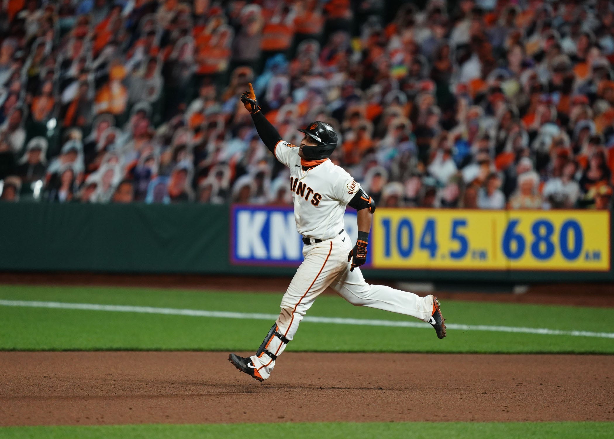 Donovan Solano Wins First Silver Slugger Award | by San Francisco Giants |  Splash Hits