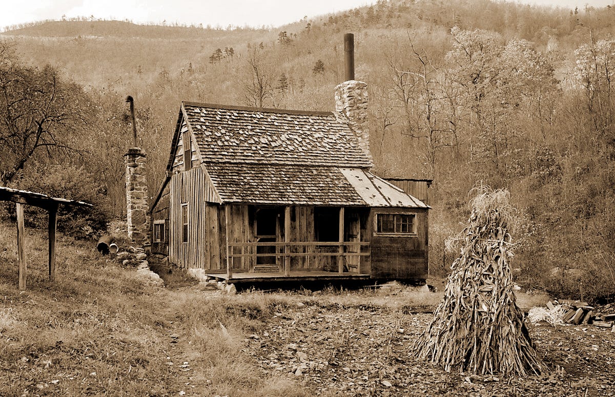 Appalachian 'Holler' Speech still Lingers up Yonder | by Robert E. Saunders  | Thirty over Fifty | Medium, image size:1200x775