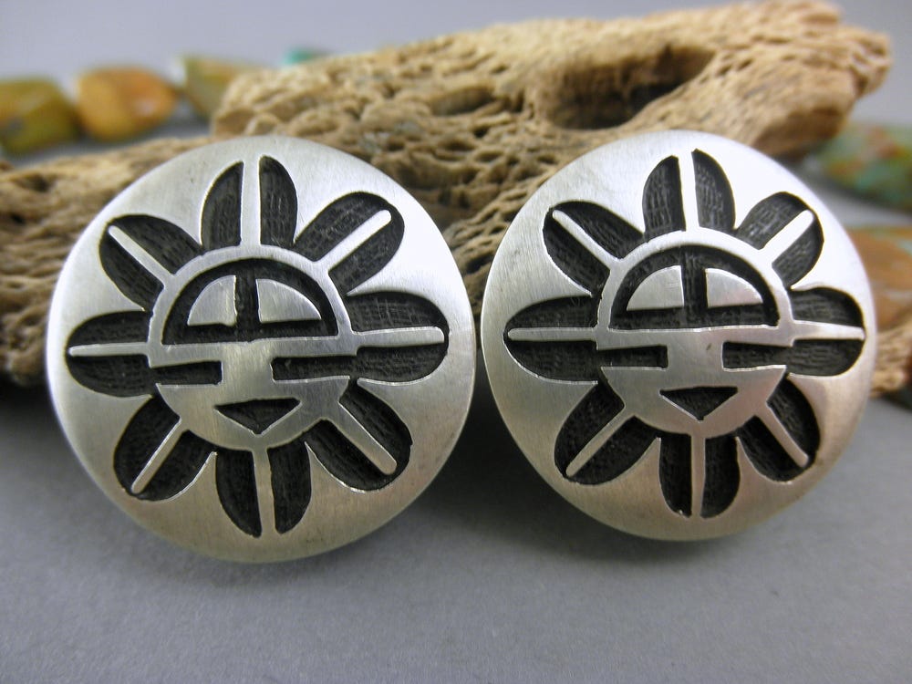 Native American Jewelry: An Overview of This Ancient Creation | by