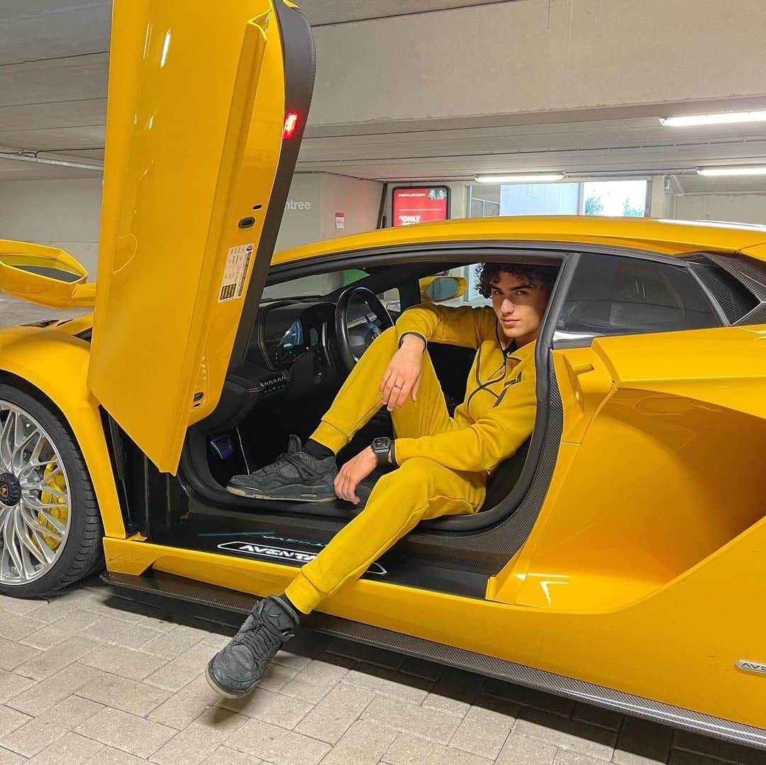 🚘How I Bought a Lamborghini with 68.7 ETH | by Crypto News Daily | Medium