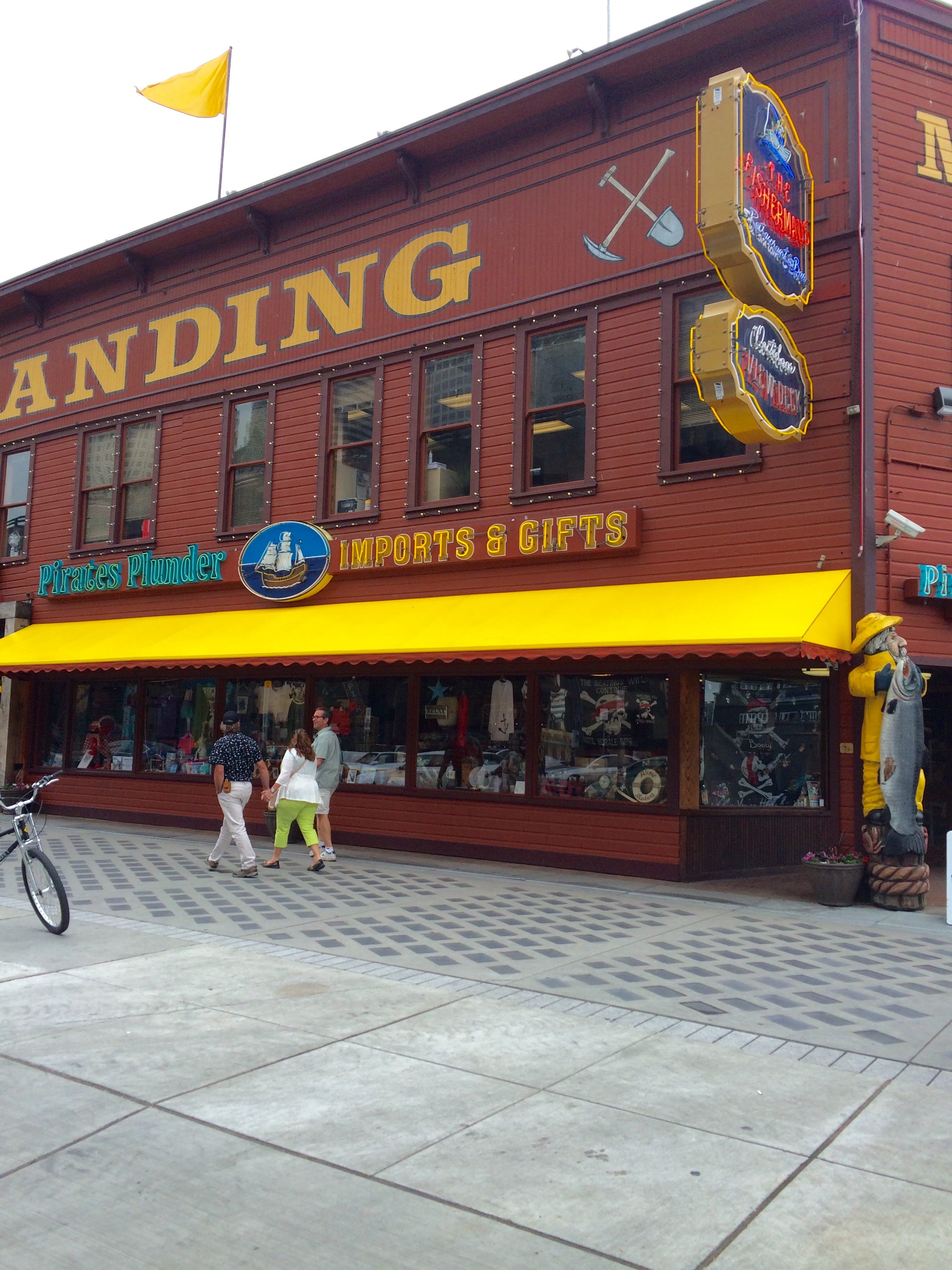 Seattle Mariners WinCraft 2023 City Connect 3' x 5' Deluxe Single-Sided Flag, image size:2448x3264