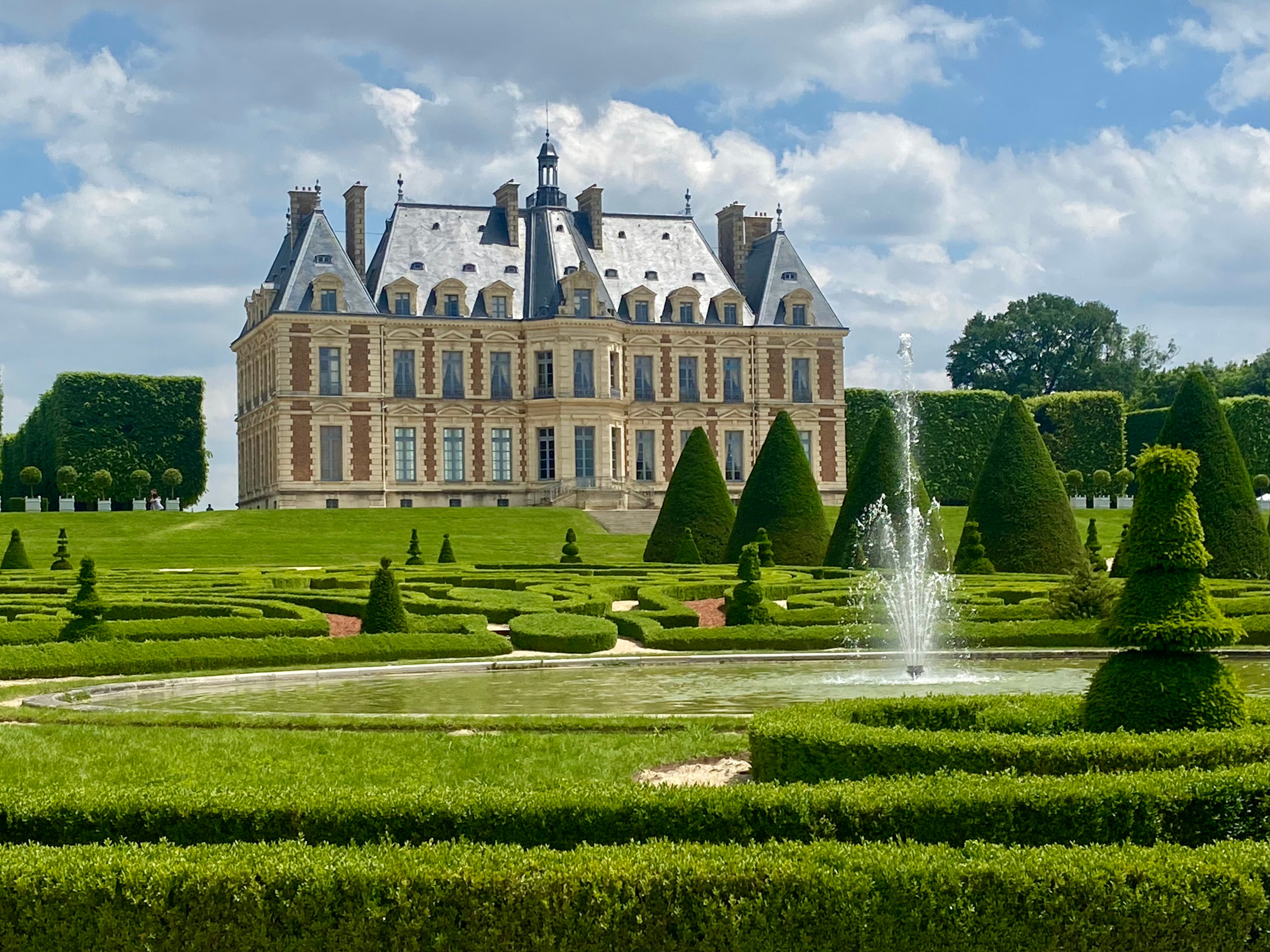 Skip the Versailles Crowds. Stunning chateaux near Paris without