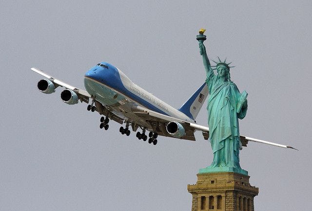 statue of liberty air force 1