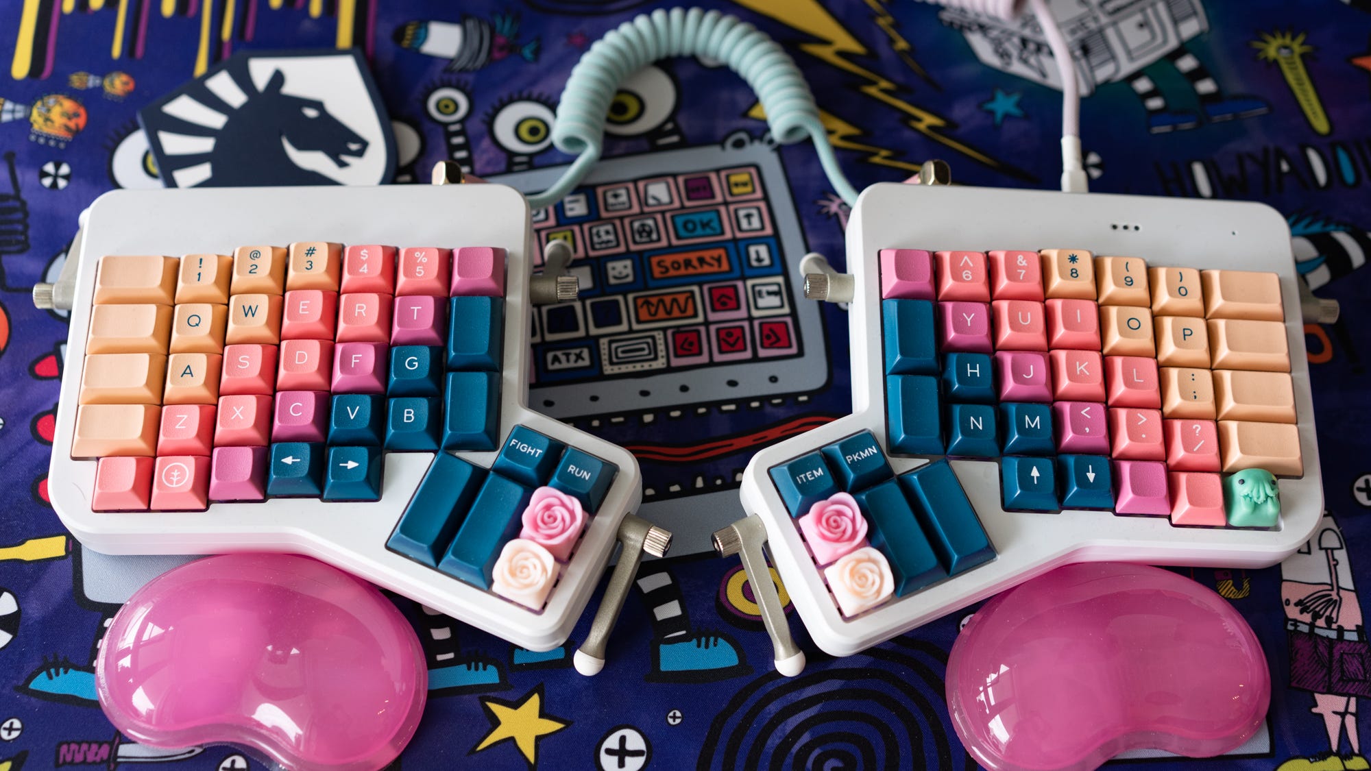 キーボード ErgoDox EZ printed White Gateron Red ErgoDox EZ: An Incredible Mechanical Ergonomic Keyboard
