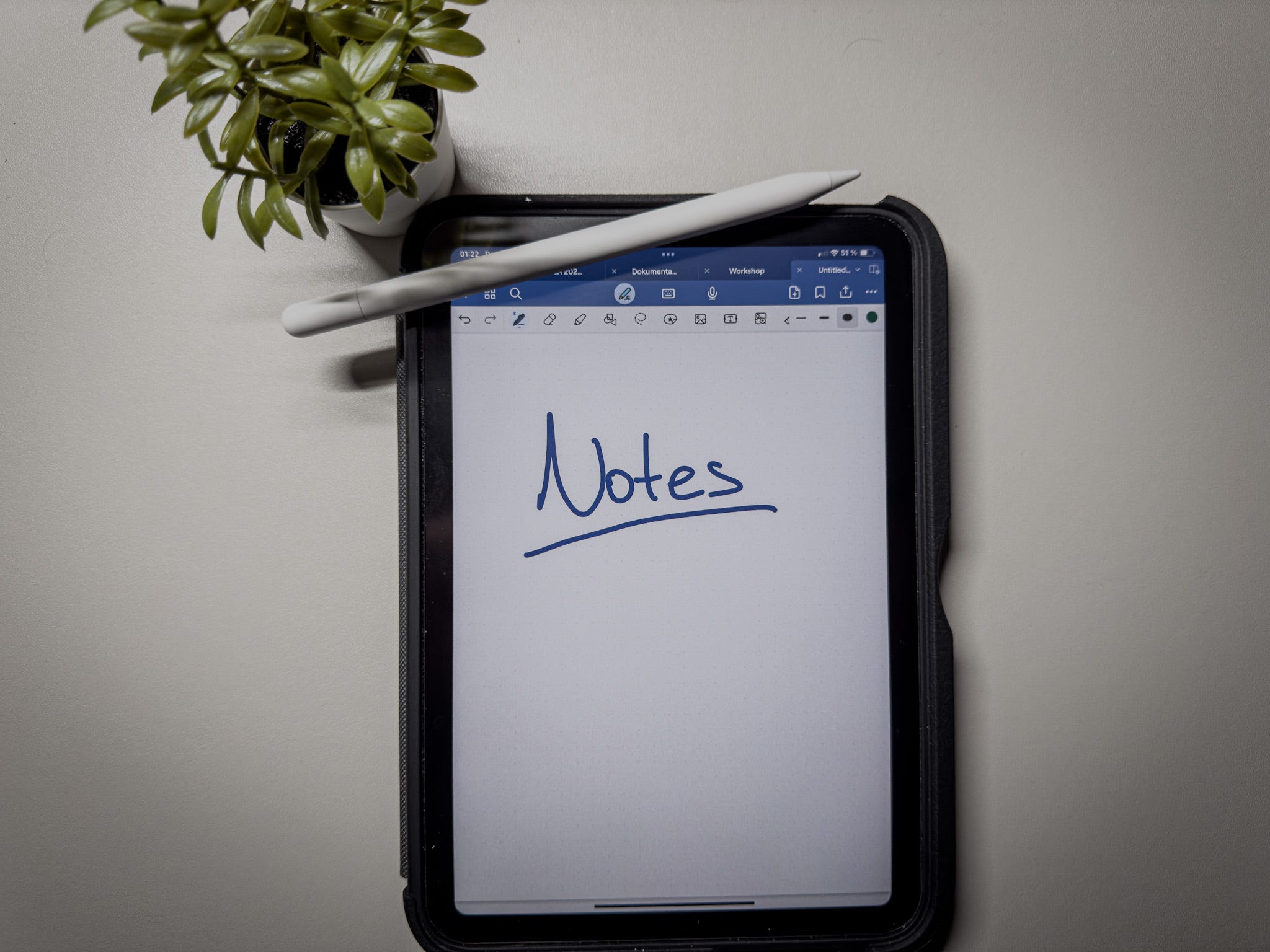 How to Choose a Smartphone Stylus for Note-Taking: Ultimate Guide
