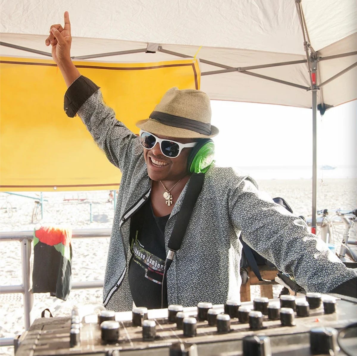 liL Ray of Jamaica Frenzy: 5 Things I Wish Someone Told Me When I