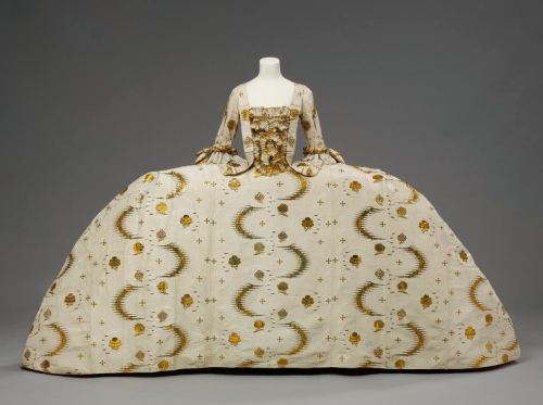 Why Panniers are the Perfect Garment for This Year's Met Gala | by Chloe  Esslemont | Medium