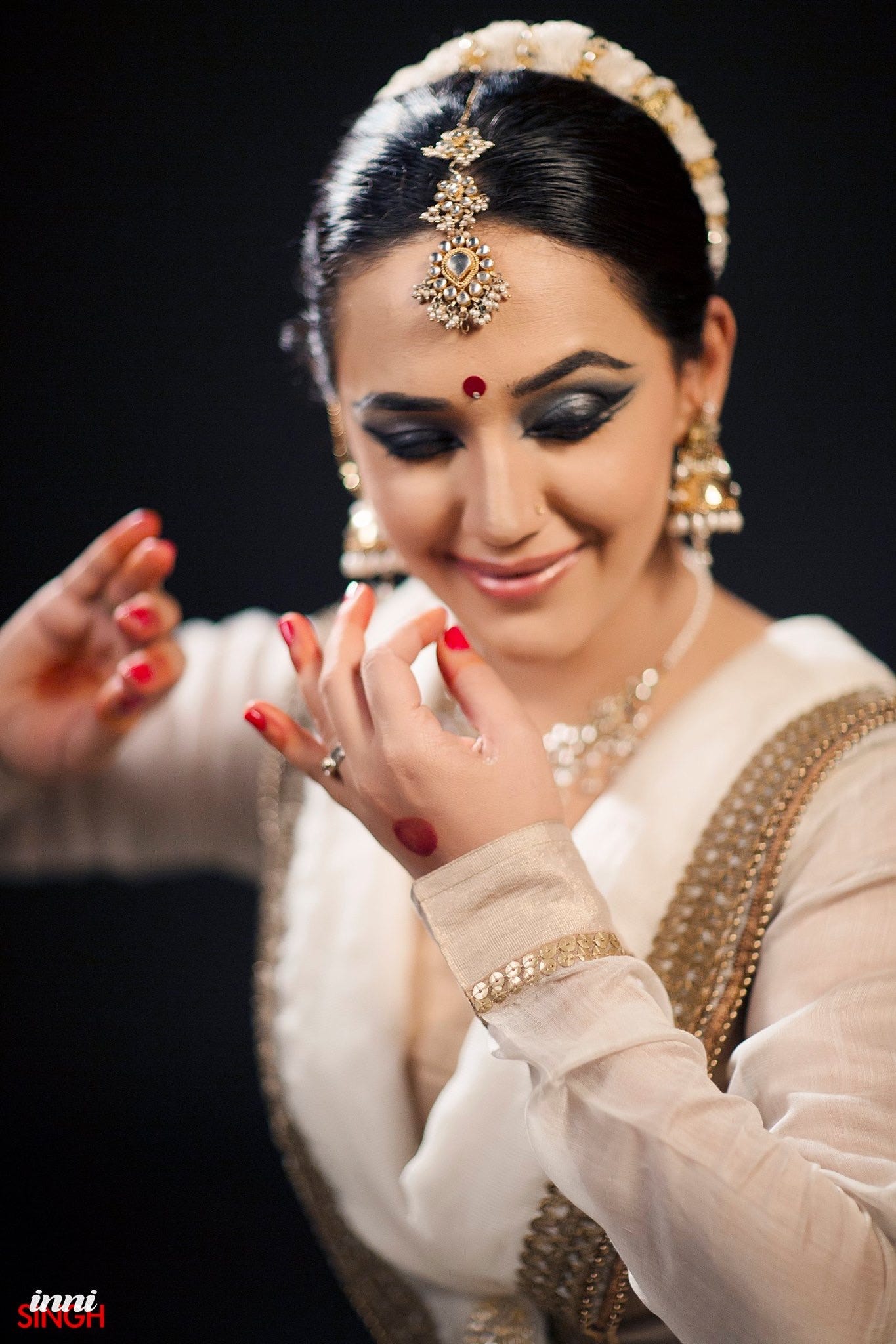 A Beautiful Introduction to Indian Classical Dance | by Yana Bostongirl |  Medium, image size:1365x2048