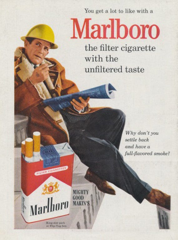 600 cigarettes duty free Duty free cigarette shop in hi-res stock photography and images