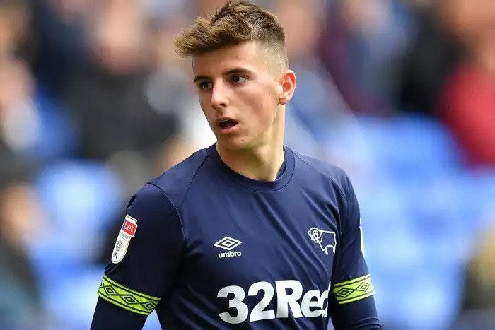 Chelsea Mason Mount 19-20シーズン（Amazon.co.jp: 19-20