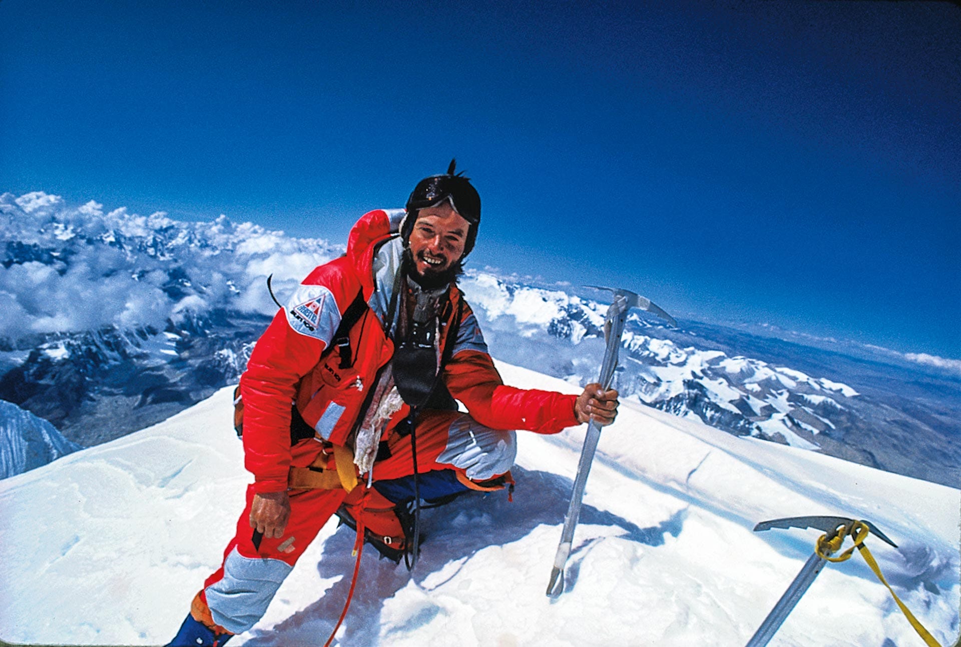 Canadians Climbed Mount Everest For the First Time 40 Years Ago