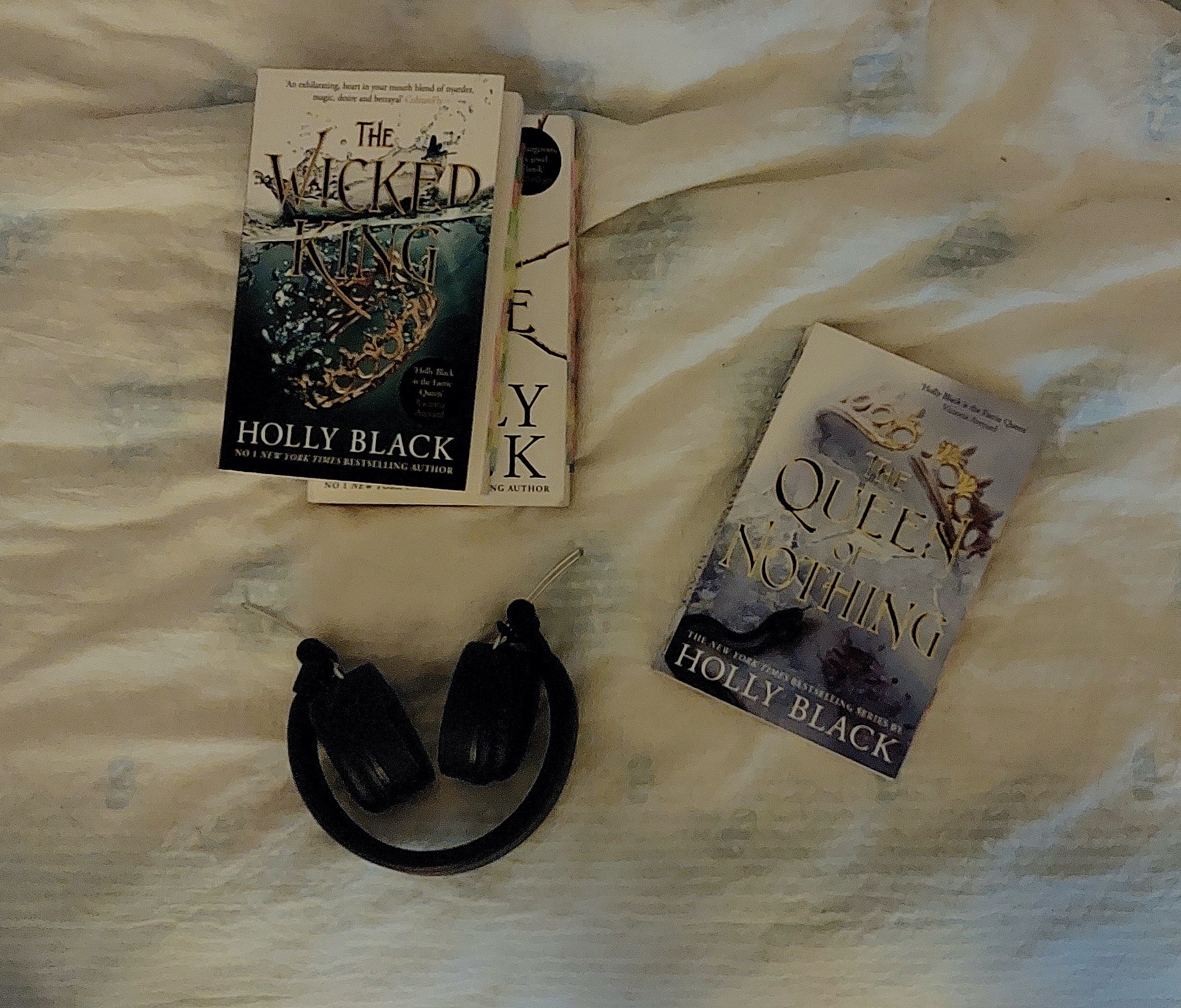 There is more to it then romance: The Folk of the Air trilogy | by fantasy  book addict | Medium