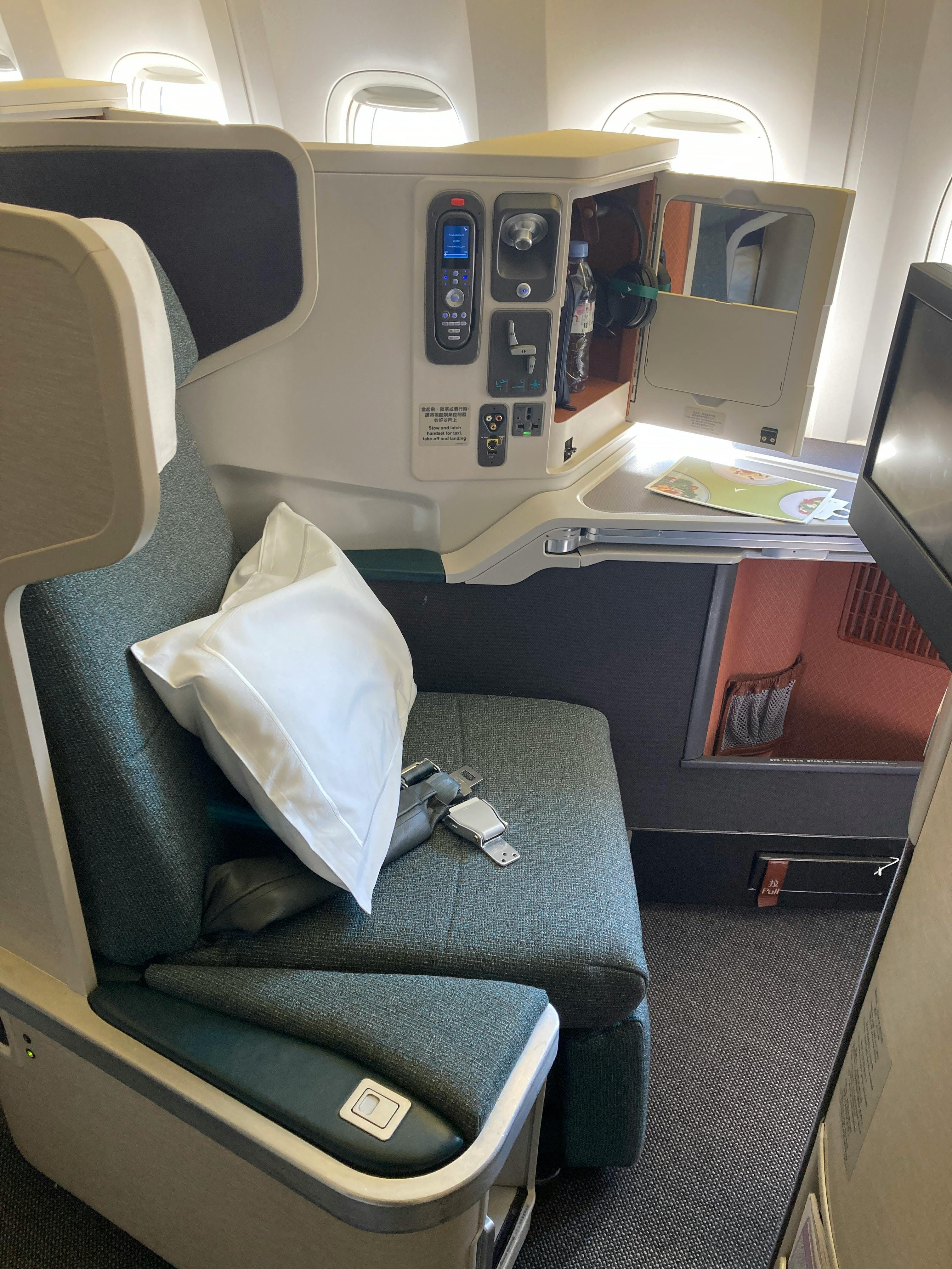 How to Travel First Class on a Budget: Insider Secrets