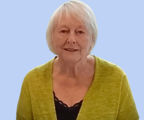 Susan Johnson: – Medium