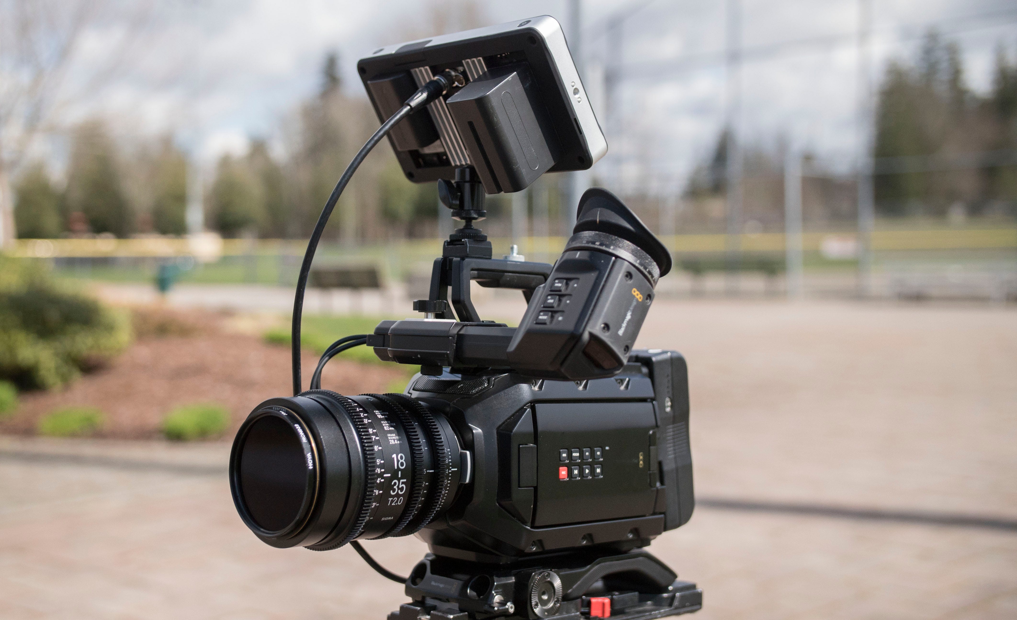 Sigma Art 18–35mm Cine vs. Sigma Art 18–35mm Photo | by Note