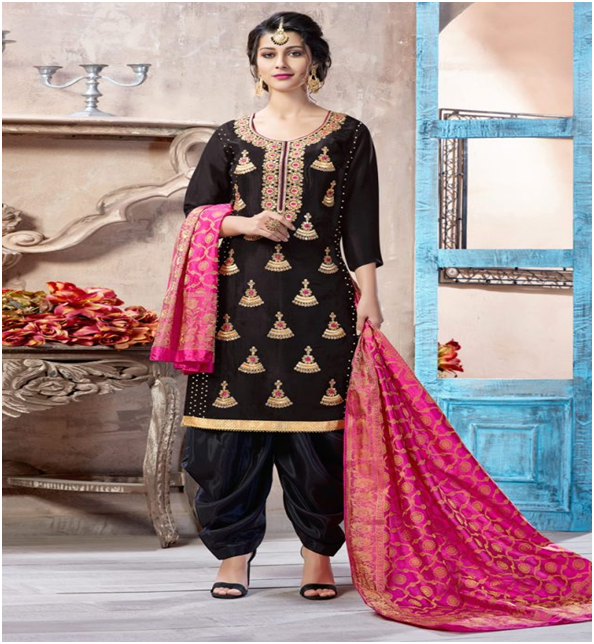 Rock the Look with Punjabi Suits! | by Sonu Sunariya | Medium Rock the Look with Punjabi Suits! | by Sonu Sunariya | Medium