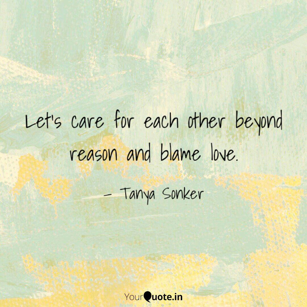 Good things come to those who wait. Wat Arun Bangkok, Thailand night  temple, travel vlog Bangkok, travel content creator, patience quotes travel, image size:1080x1080