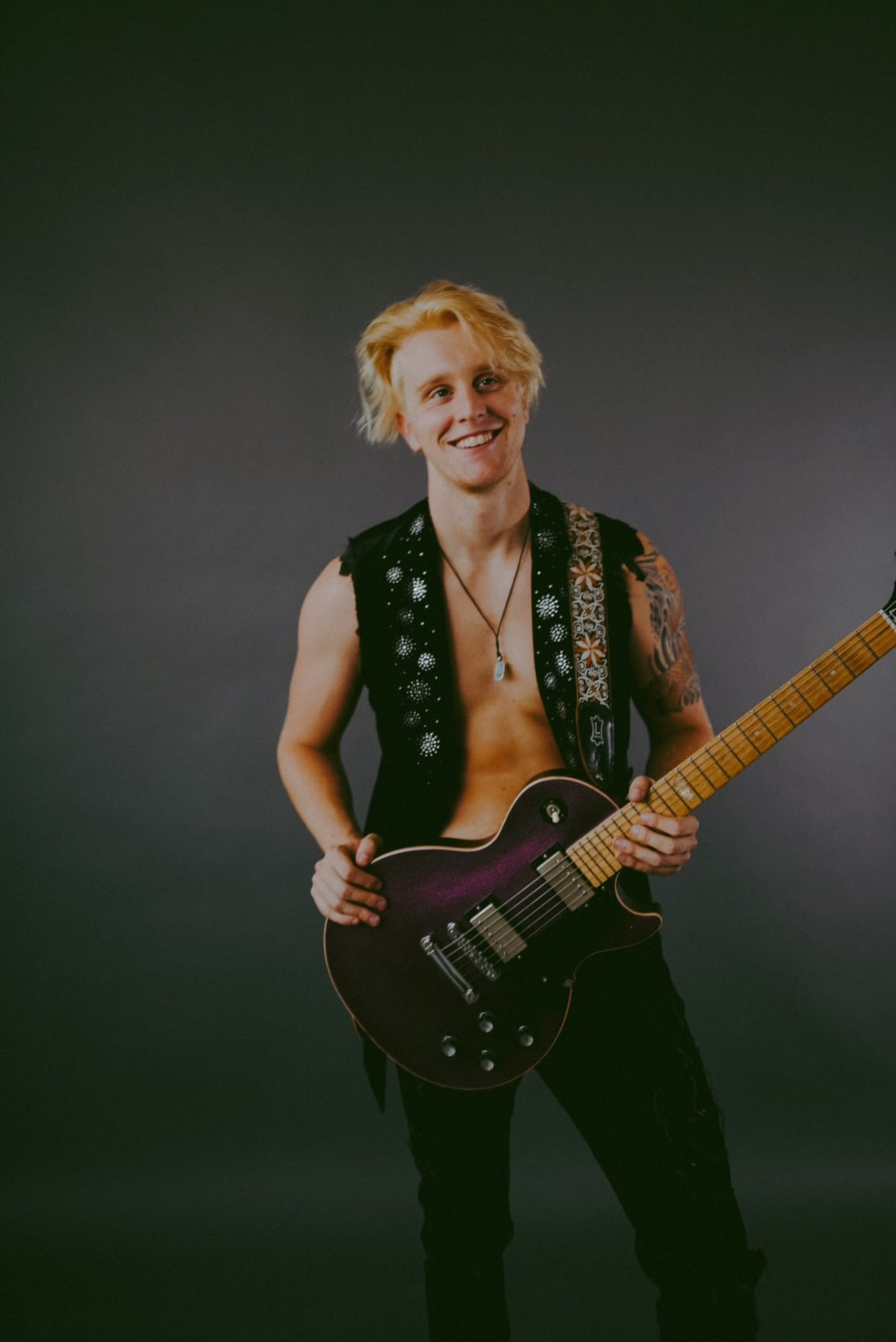 Rising Music Star Zen Thomas On The Five Things You Need To Shine