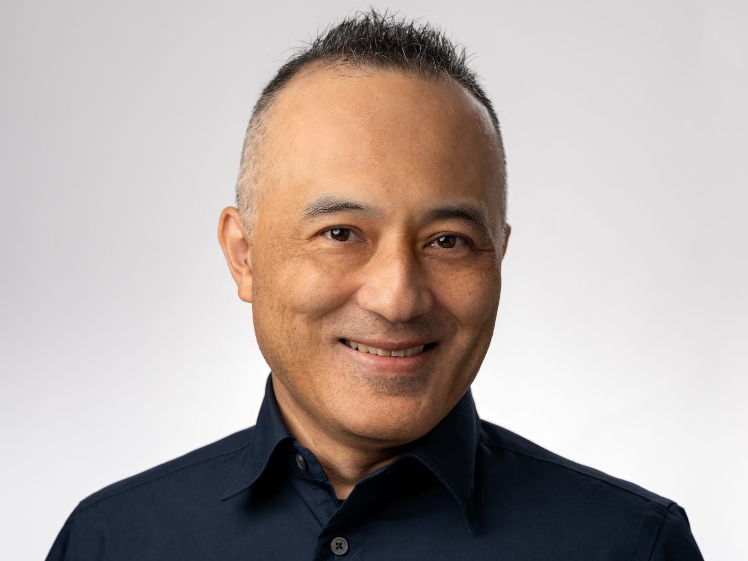 Takahiko Kawasaki – Medium