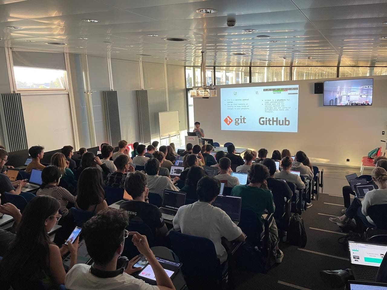 Organizing an event? Ditch Google Forms, use Luma 🚀 | by Eric Bezzam |  Medium
