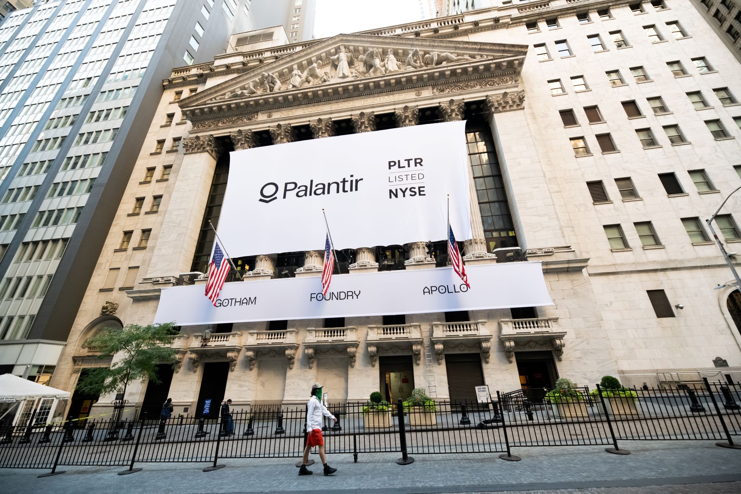 Google and Palantir Are Two Sides of the Same Coin | by Will Oremus |  OneZero